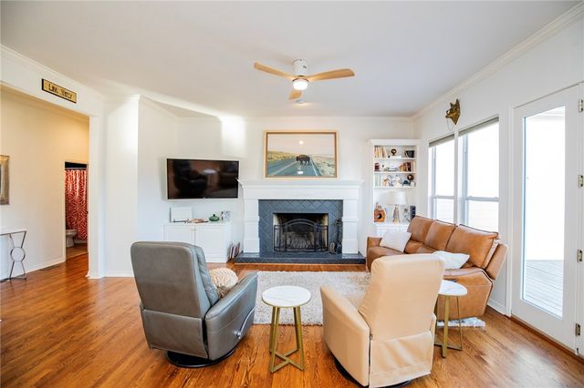 4302 Ashley Lane, Fayetteville, AR 72701