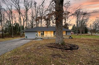 929 Sunset Dr, Cookeville, TN 38501