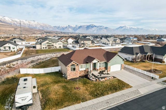 3942 N 2650 W, Farr West, UT 84404