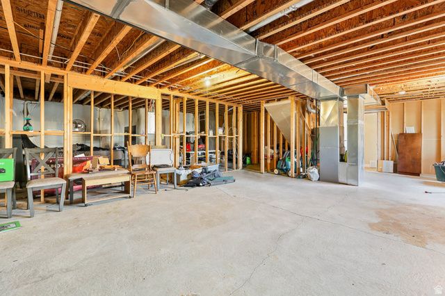 3942 N 2650 W, Farr West, UT 84404