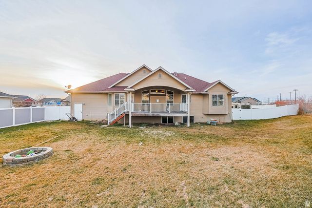 3942 N 2650 W, Farr West, UT 84404