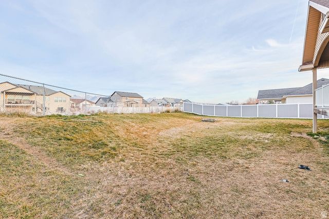 3942 N 2650 W, Farr West, UT 84404