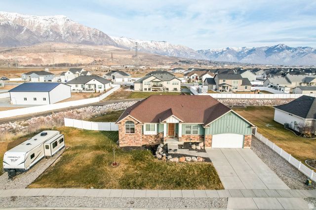 3942 N 2650 W, Farr West, UT 84404