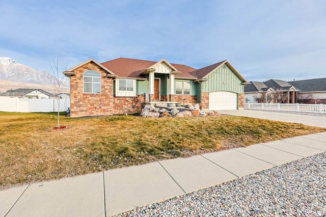 3942 N 2650 W, Farr West, UT 84404
