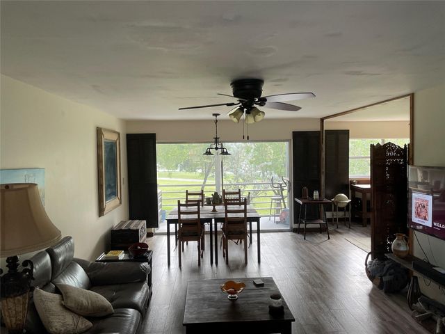 8838 W Mcnab Road 201, Tamarac, FL 33321