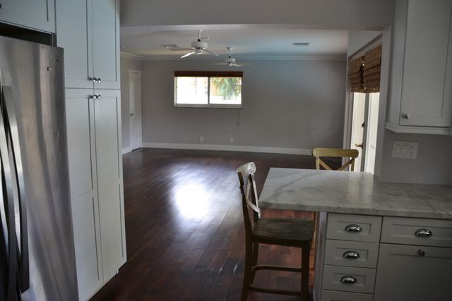 500 SW 62nd Avenue, Plantation, FL 33317