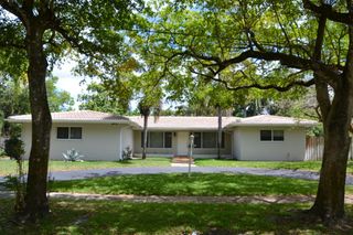 500 SW 62nd Avenue, Plantation, FL 33317