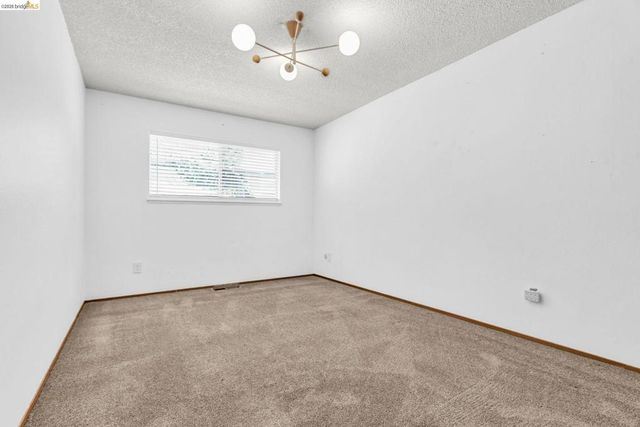 1011 Morello Ave, Martinez, CA 94553