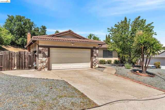 1011 Morello Ave, Martinez, CA 94553