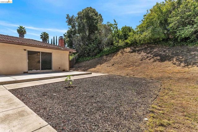 1011 Morello Ave, Martinez, CA 94553