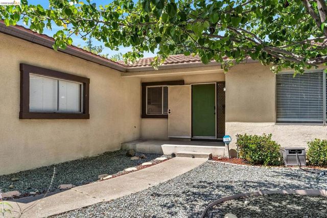 1011 Morello Ave, Martinez, CA 94553