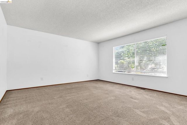1011 Morello Ave, Martinez, CA 94553