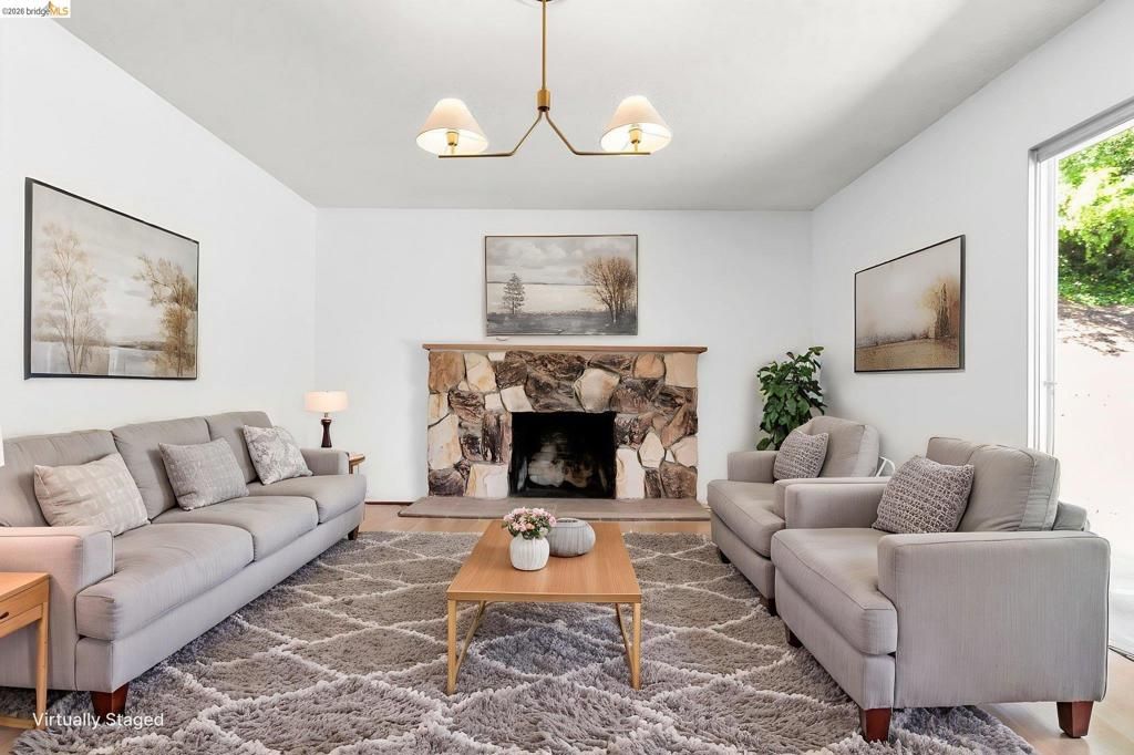 Image 19 of property listing at 1011 Morello Ave, Martinez, CA 94553