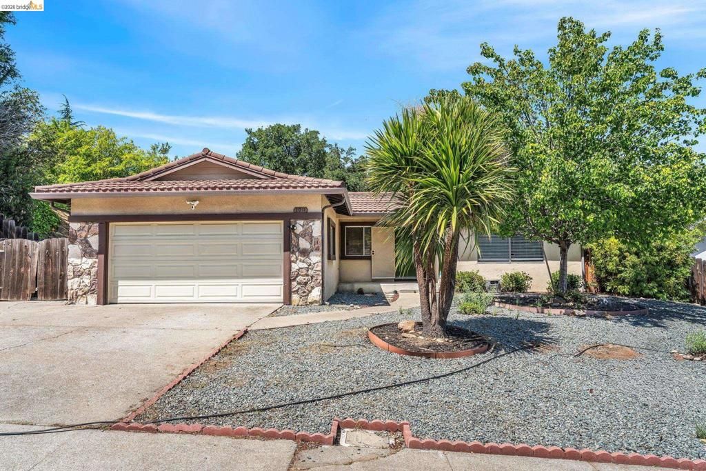 Image 2 of property listing at 1011 Morello Ave, Martinez, CA 94553