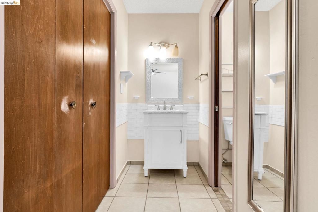 Image 26 of property listing at 1011 Morello Ave, Martinez, CA 94553