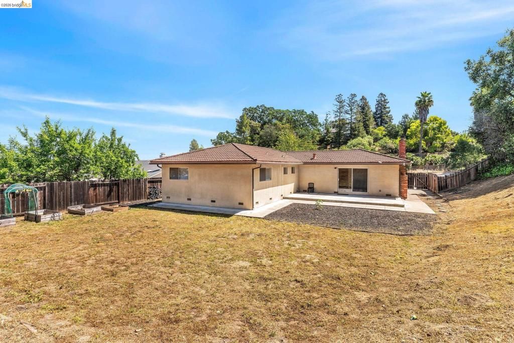 Image 37 of property listing at 1011 Morello Ave, Martinez, CA 94553