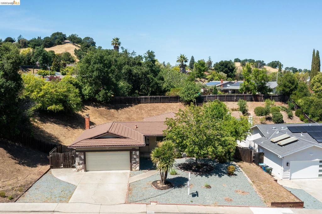 Image 43 of property listing at 1011 Morello Ave, Martinez, CA 94553