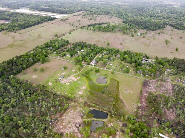 18482 Pickering Road, Conroe, TX 77302