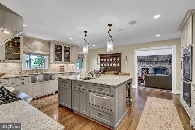 26100 MULLINIX MILL, Mount Airy, MD 21771