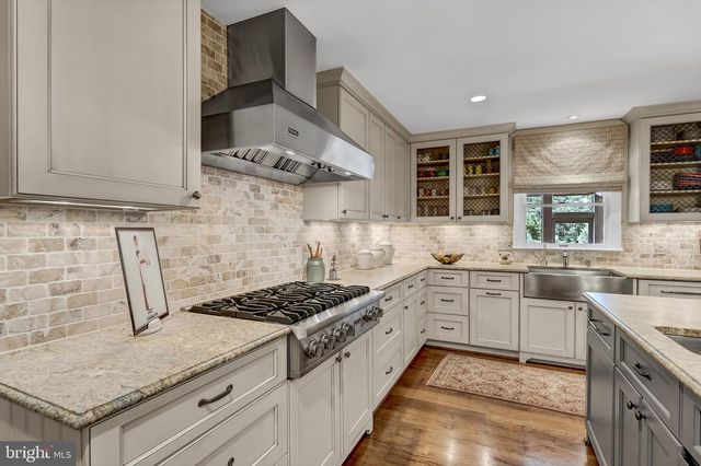 26100 MULLINIX MILL, Mount Airy, MD 21771