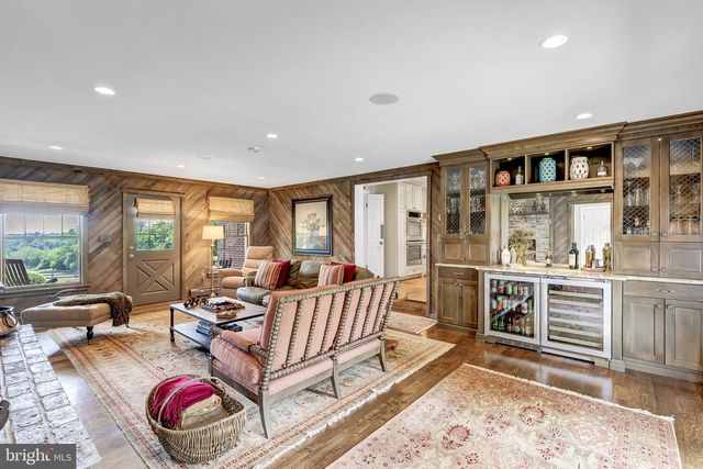 26100 MULLINIX MILL, Mount Airy, MD 21771