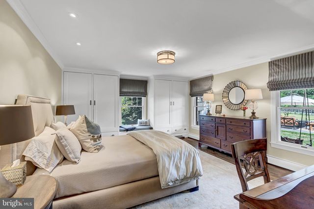 26100 MULLINIX MILL, Mount Airy, MD 21771