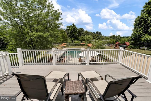 26100 MULLINIX MILL, Mount Airy, MD 21771