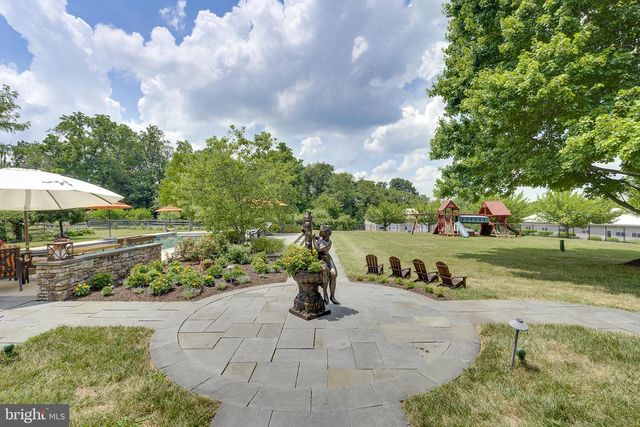26100 MULLINIX MILL, Mount Airy, MD 21771