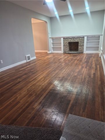 16812 Talford Avenue, Cleveland, OH 44128