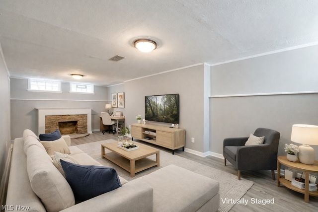 16812 Talford Avenue, Cleveland, OH 44128