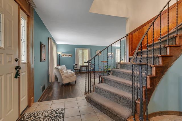 1736 Woodland Road, Saint Cloud, MN 56304