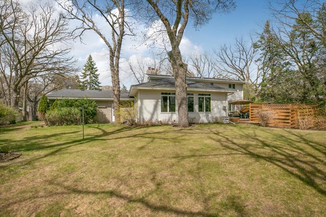 1736 Woodland Road, Saint Cloud, MN 56304