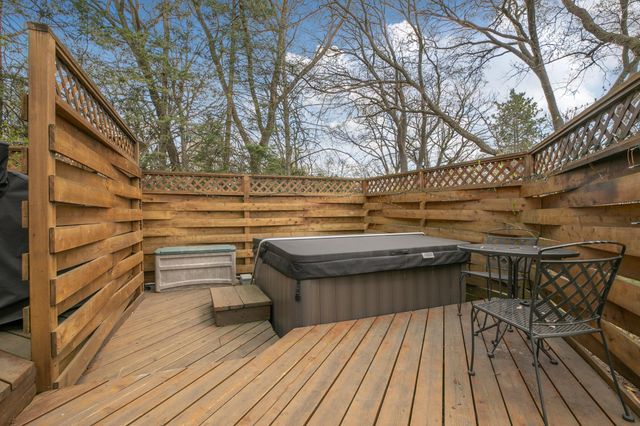 1736 Woodland Road, Saint Cloud, MN 56304