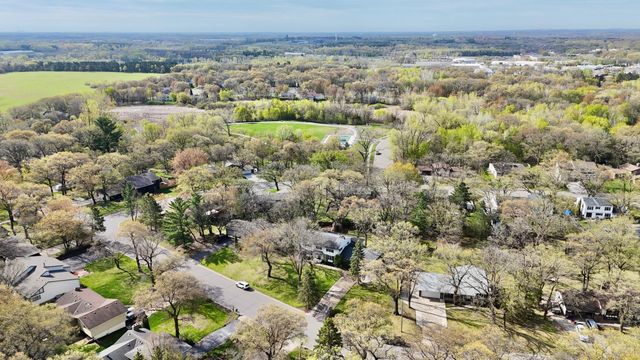 1736 Woodland Road, Saint Cloud, MN 56304