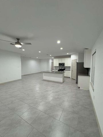 30018 Reagans Ranch Drive, Fulshear, TX 77441