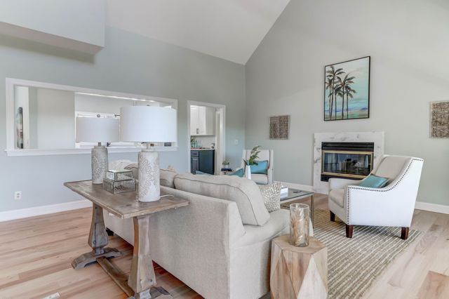 5355 Creek View Lane, Hollywood, SC 29449