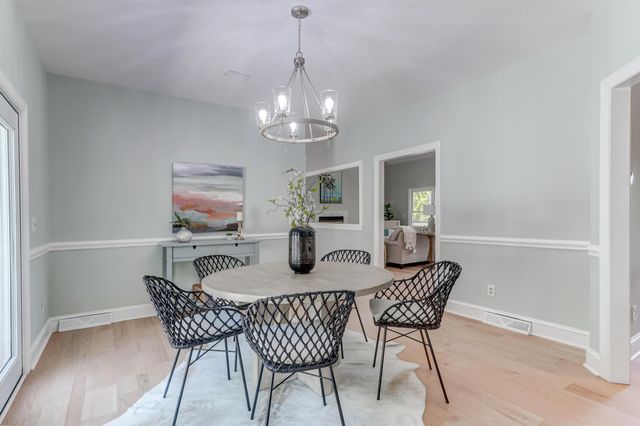 5355 Creek View Lane, Hollywood, SC 29449
