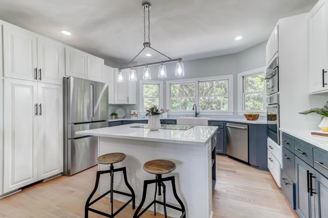 5355 Creek View Lane, Hollywood, SC 29449