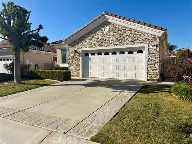 924 Essex, Beaumont, CA 92223