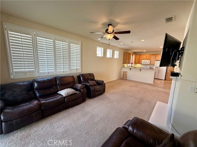 924 Essex, Beaumont, CA 92223