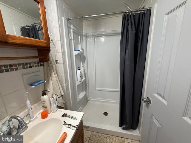 1667 BEACON HILL RD, Downingtown, PA 19335