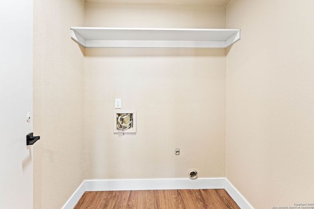 9010 Bowline St, San Antonio, TX 78242