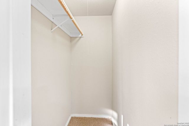 9010 Bowline St, San Antonio, TX 78242