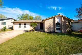 9010 Bowline St, San Antonio, TX 78242