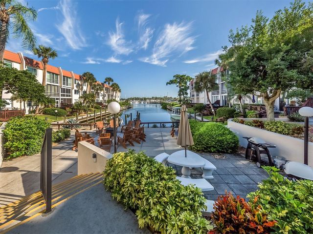 250 SANTA MARIA STREET 317, Venice, FL 34285