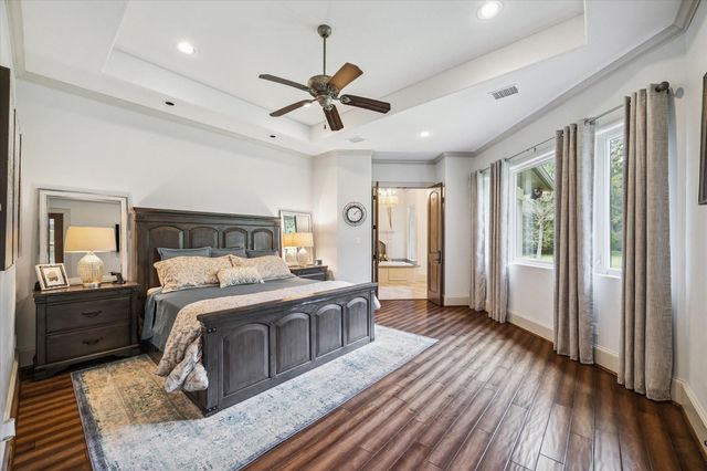 7373 Teaswood Drive, Conroe, TX 77304