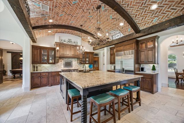 7373 Teaswood Drive, Conroe, TX 77304