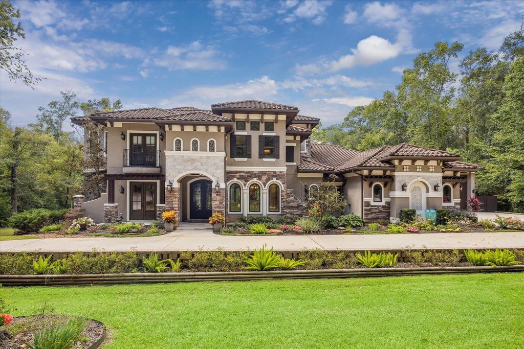 7373 Teaswood Drive, Conroe, TX 77304