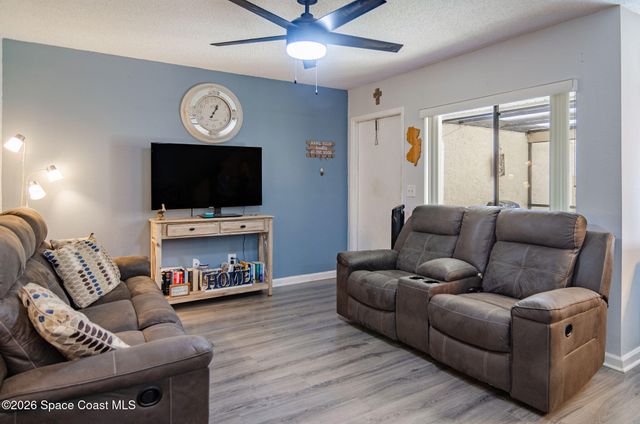 1001 Abada Court NE 107, Palm Bay, FL 32905