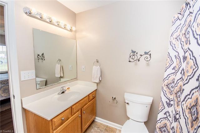 112 Chimney Ridge Lane, Statesville, NC 28625